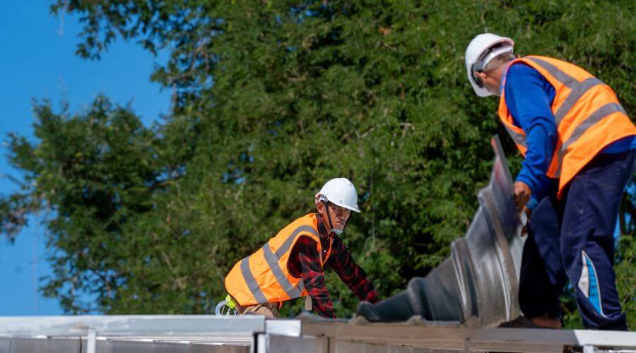 Expert Emergency Roof Repairs services in Eaton, NY